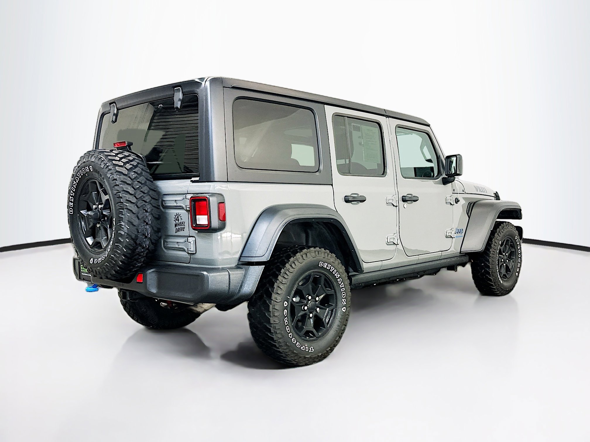 Used 2023 Jeep Wrangler Unlimited w/ Cold Weather Group AWD/4WD image 9
