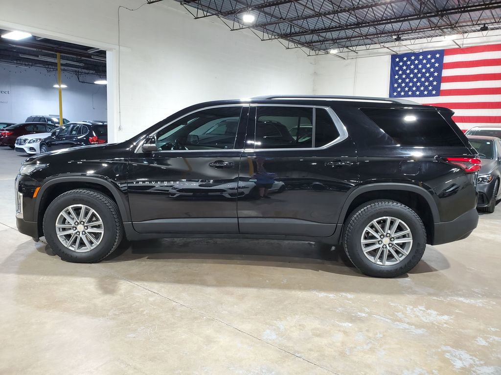 Used 2022 Chevrolet Traverse LT image 12