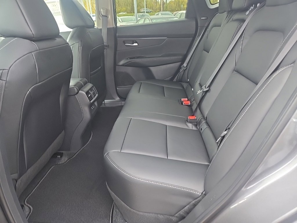 New 2026 Nissan Murano SV image 30