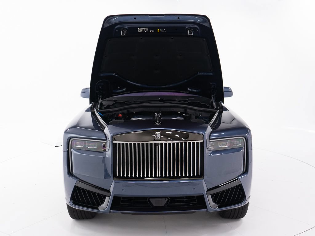 Certified 2025 Rolls-Royce Cullinan Black Badge AWD/4WD image 60