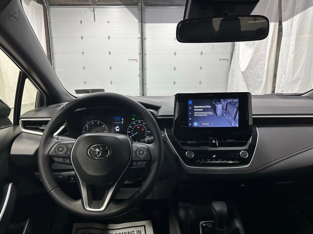 Used 2025 Toyota Corolla SE FWD image 16
