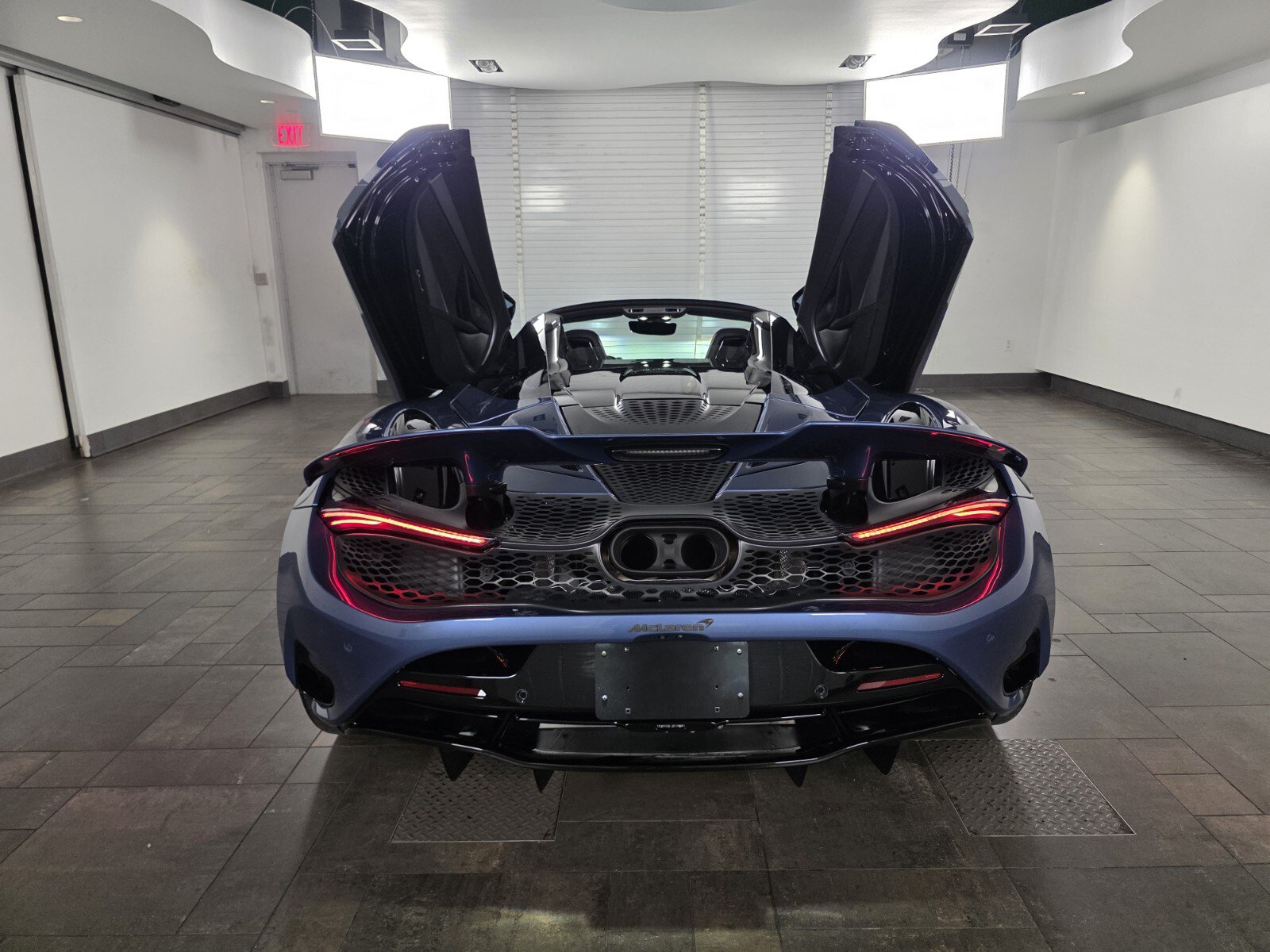 New 2027 McLaren 750S Spider RWD image 23