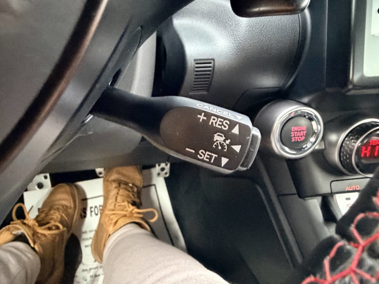 Used 2022 Subaru BRZ Limited RWD image 38