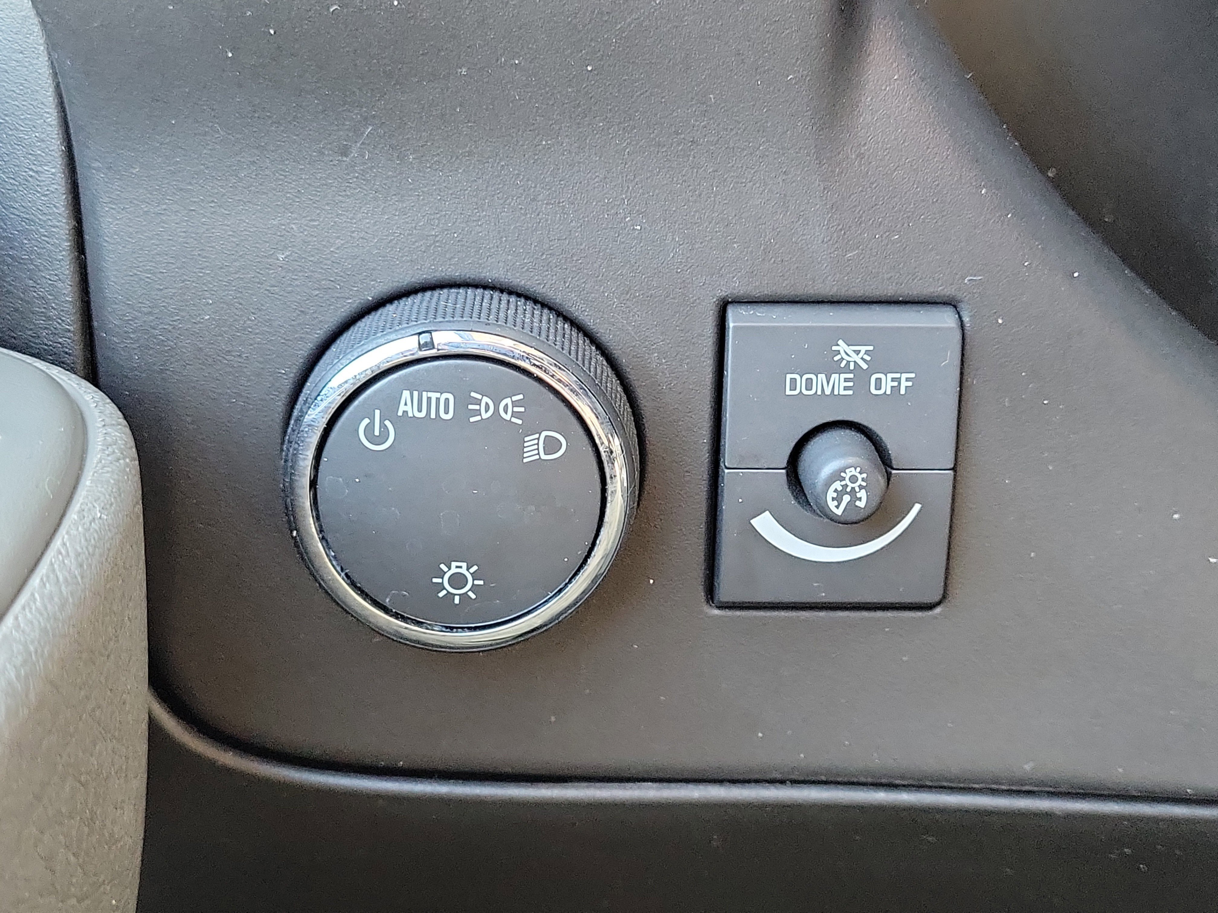 Used 2021 Chevrolet Express 2500 Extended w/ Driver Convenience Package image 30