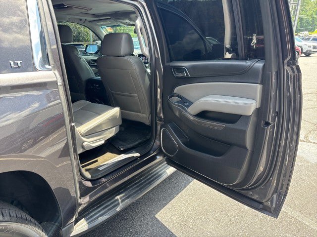 Used 2018 Chevrolet Suburban LT AWD/4WD image 41