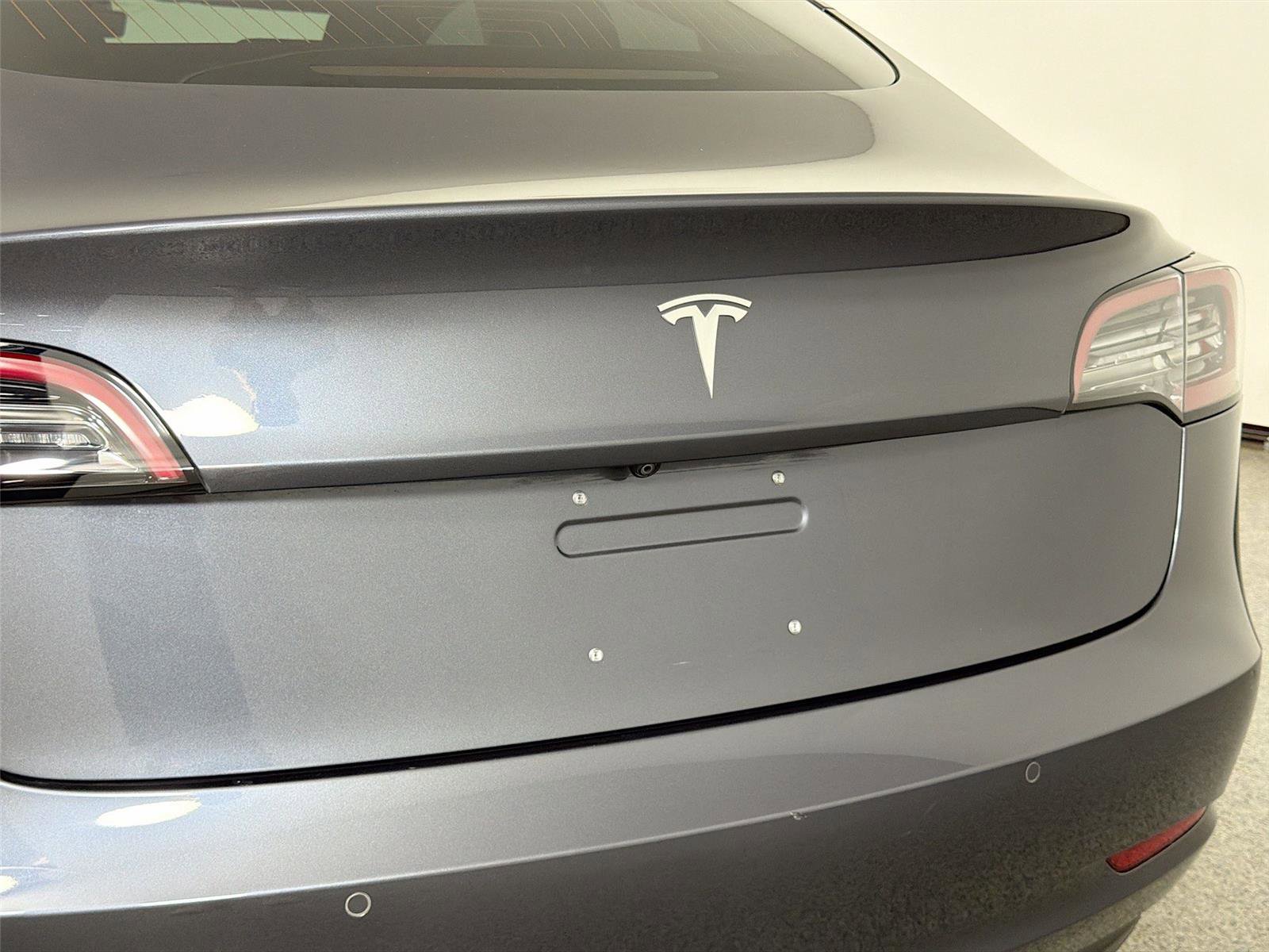 Used 2018 Tesla Model 3 Long Range RWD image 17