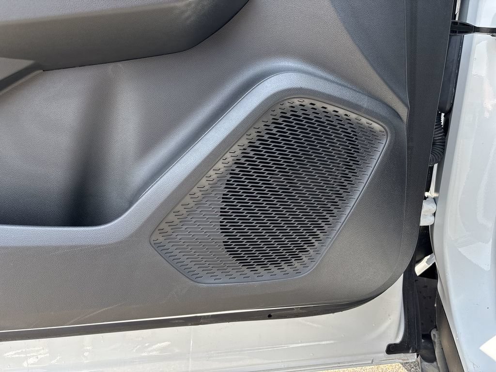 New 2026 Chevrolet Equinox EV LT AWD/4WD image 24