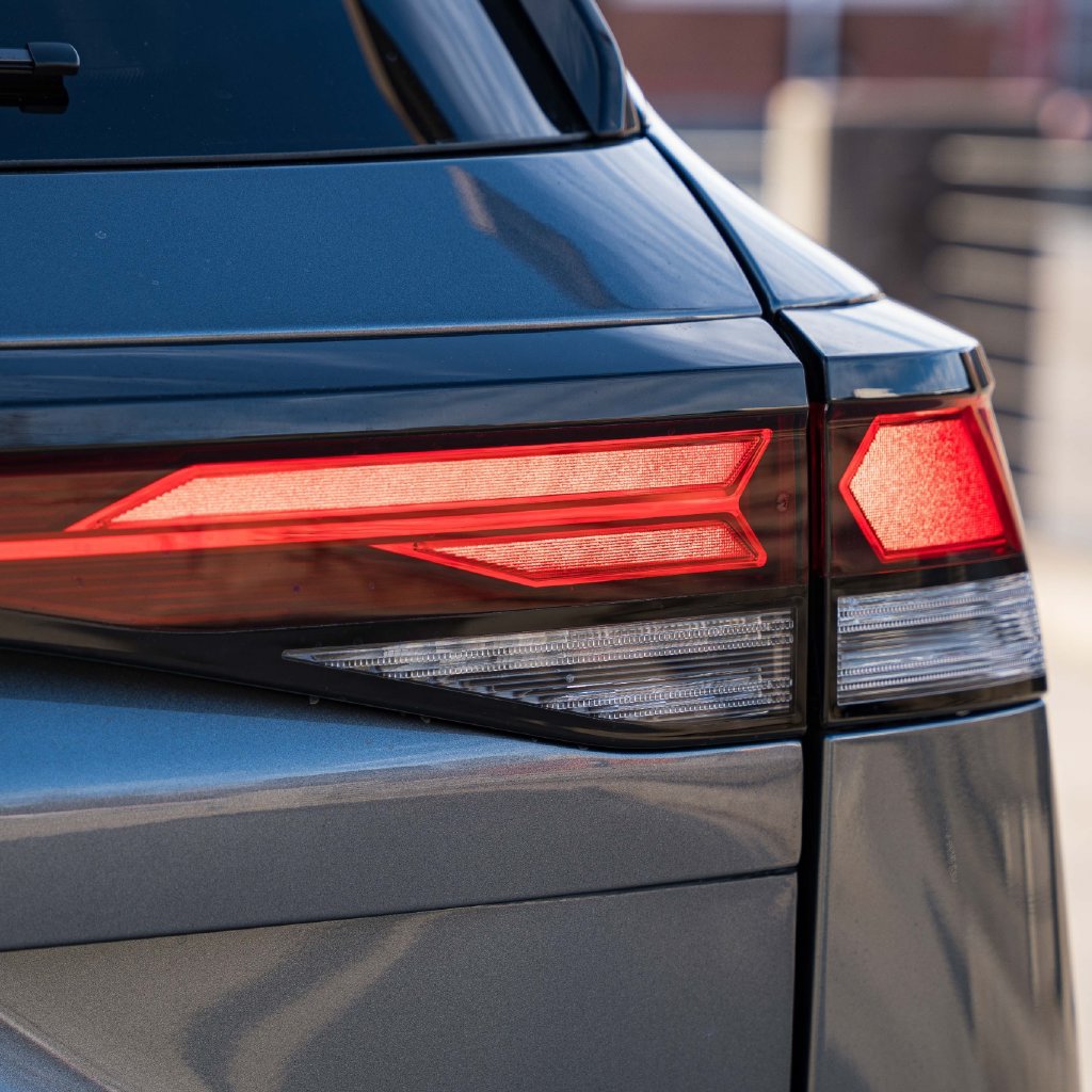 New 2026 Volkswagen Tiguan SE AWD/4WD image 6
