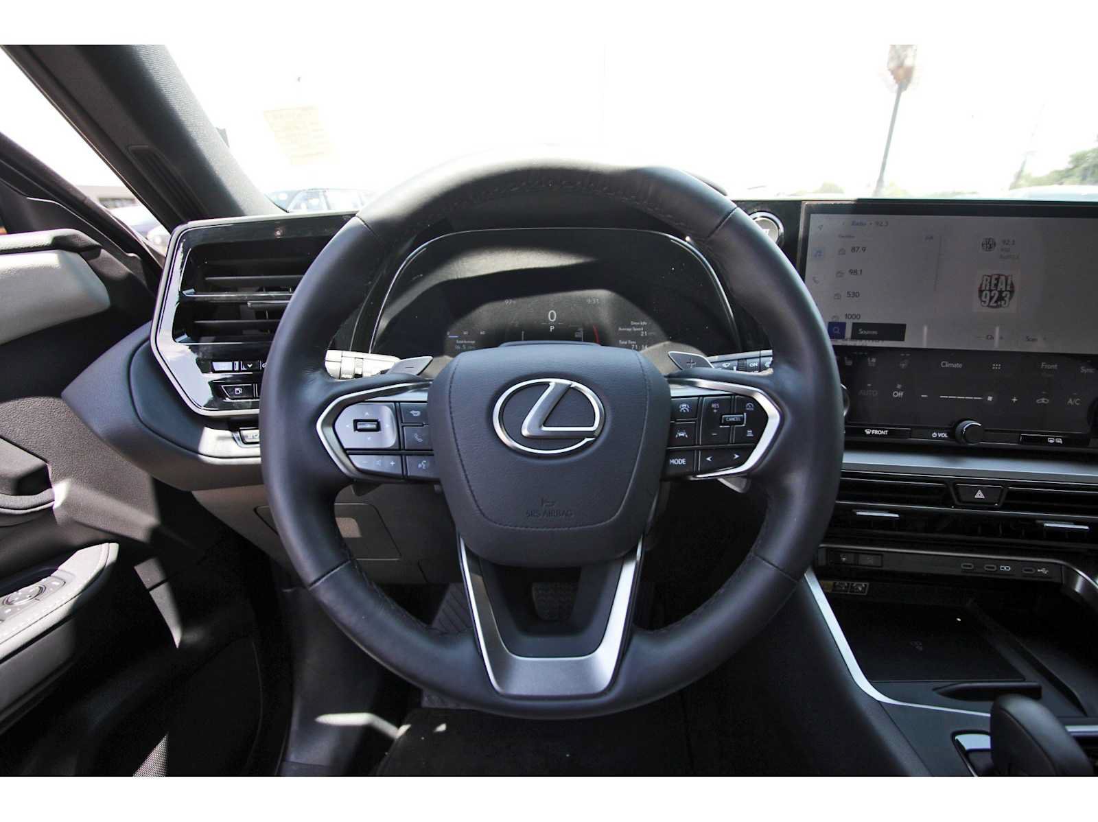 Used 2025 Lexus TX 350 FWD image 15