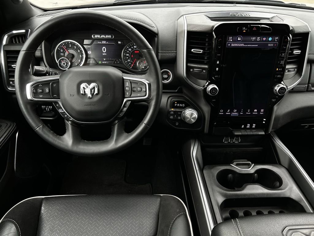 Used 2025 RAM 1500 Laramie AWD/4WD image 14