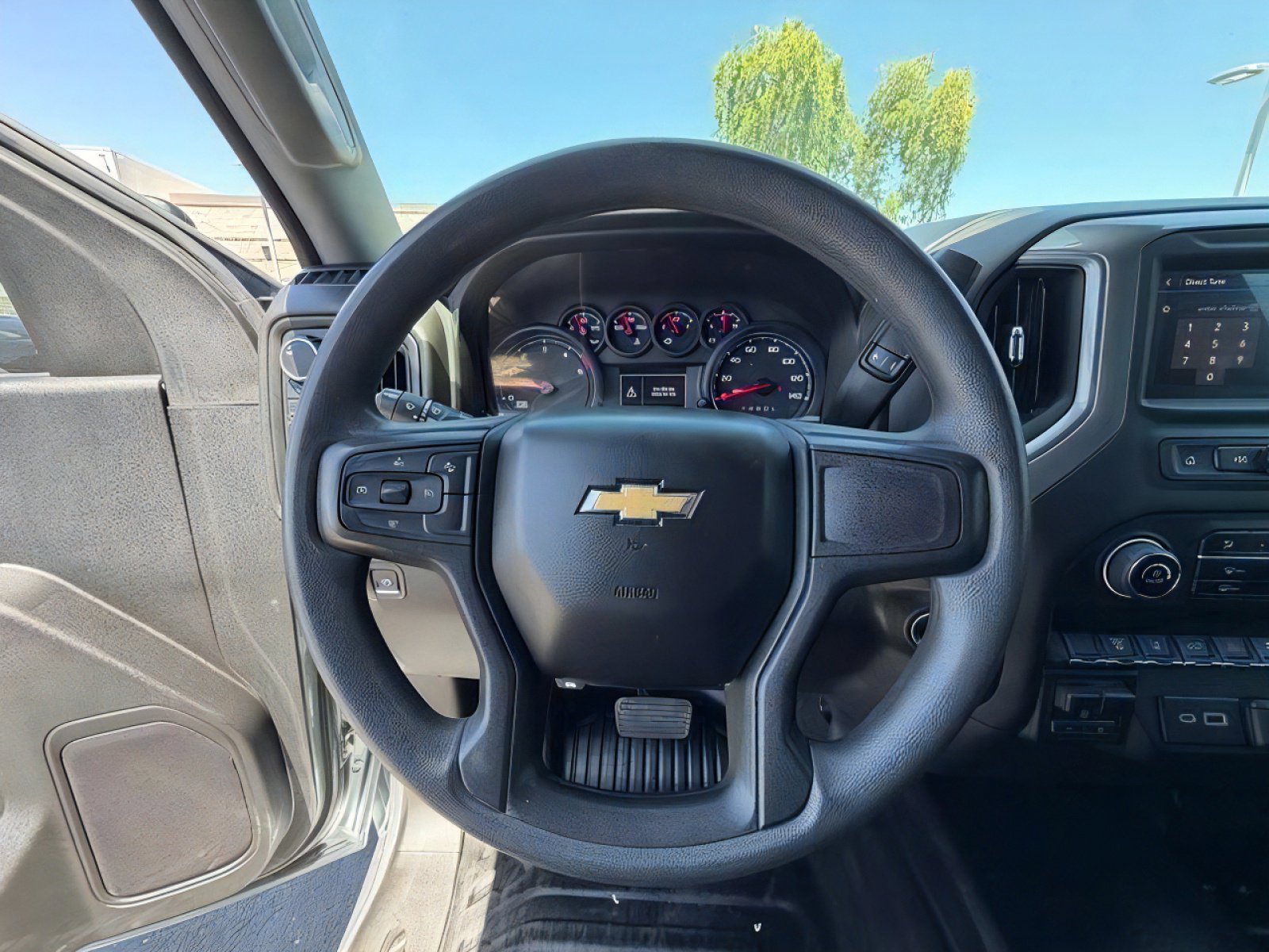 Used 2024 Chevrolet Silverado 2500 W/T AWD/4WD image 19