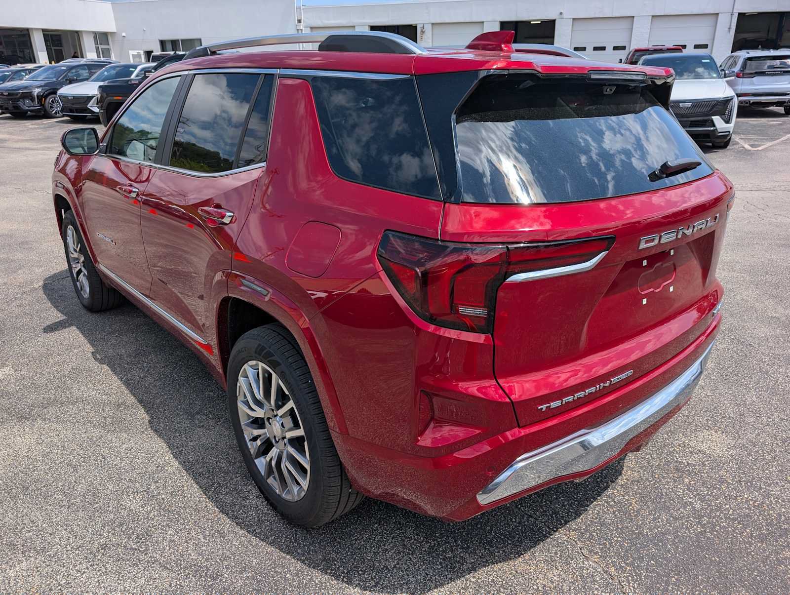 New 2026 GMC Terrain Denali AWD/4WD image 9