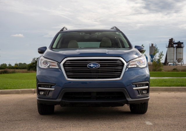 Used 2021 Subaru Ascent Limited w/ Technology Package AWD/4WD image 2
