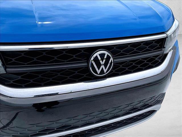 Used 2023 Volkswagen Taos SE image 30