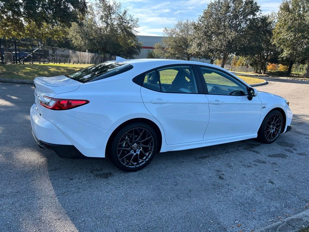 Certified 2025 Toyota Camry SE image 5