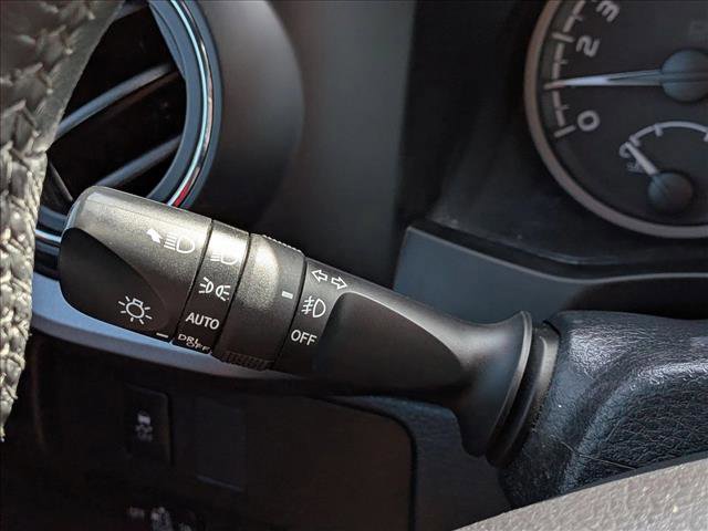 Used 2021 Toyota Tacoma TRD Sport w/ Technology Package AWD/4WD image 14