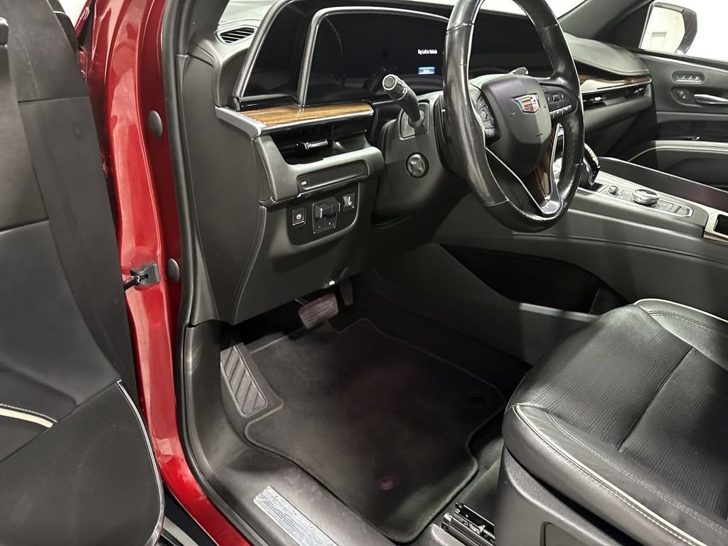 Used 2021 Cadillac Escalade ESV Premium Luxury w/ Performance Package RWD image 10
