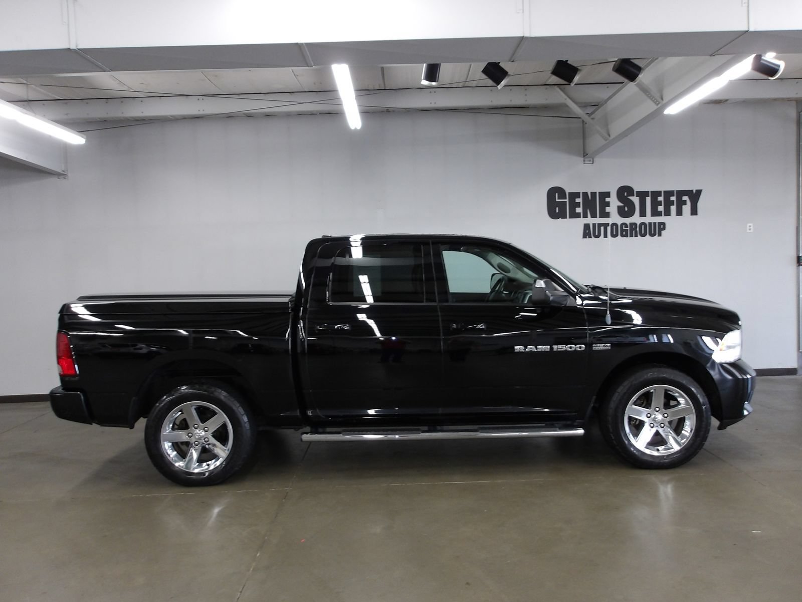 Used 2012 RAM 1500 Sport w/ Sport Premium Group AWD/4WD image 3