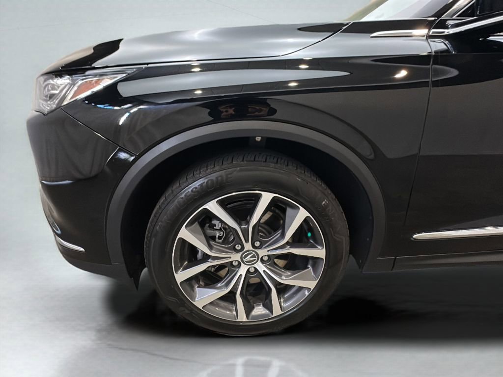 Used 2024 Acura MDX SH-AWD w/ Technology Package image 3
