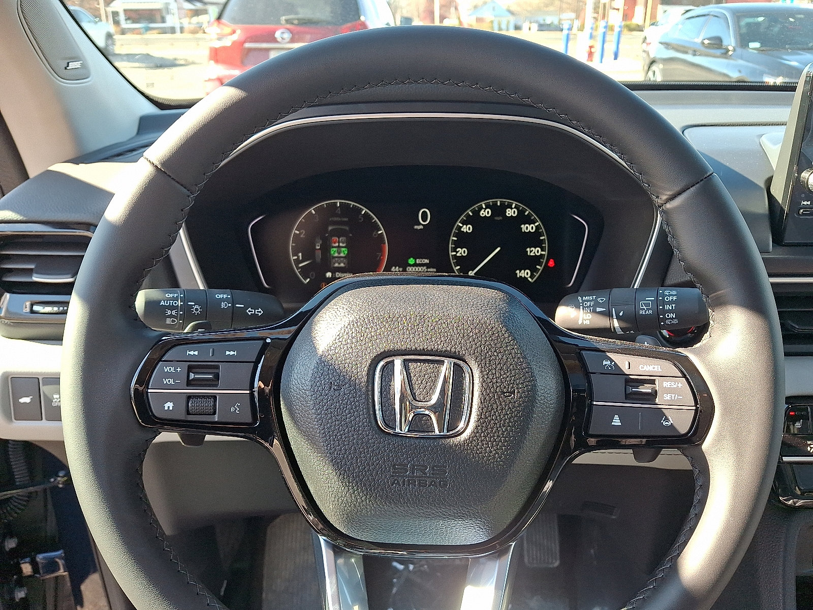 New 2025 Honda Pilot Touring image 9