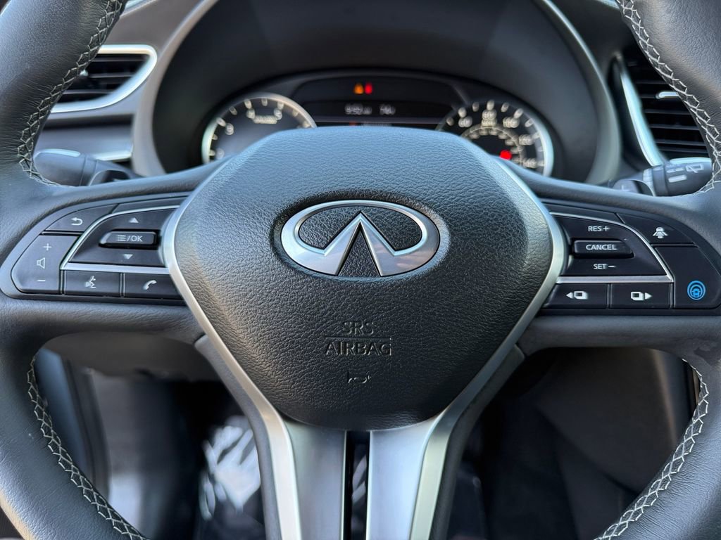 Used 2023 INFINITI QX55 Luxe w/ Cargo Package image 20