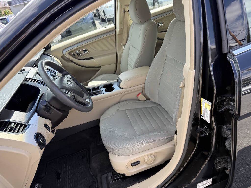 Used 2014 Ford Taurus SE FWD image 6