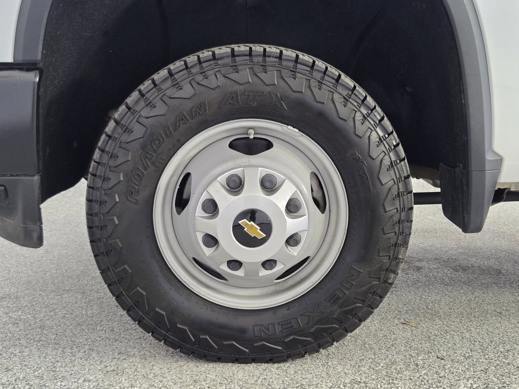 Used 2023 Chevrolet Silverado 3500 W/T w/ Gooseneck/5TH Wheel Package image 13