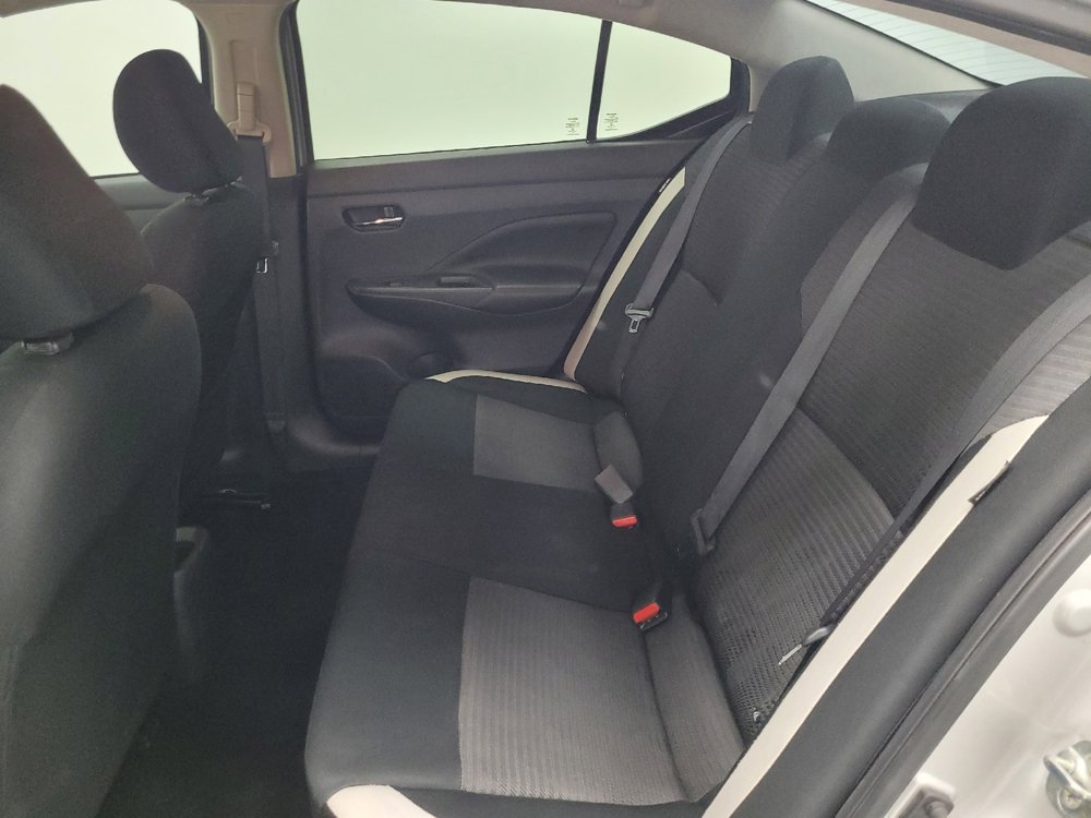 Used 2020 Nissan Versa SV image 18