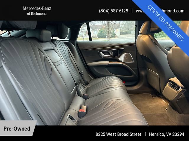 Used 2022 Mercedes-Benz EQS 580 4MATIC Sedan image 15