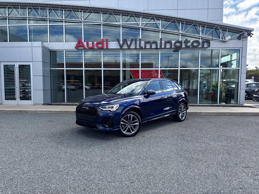 Used 2025 Audi Q3 2.0T Premium w/ Convenience Package AWD/4WD image 1