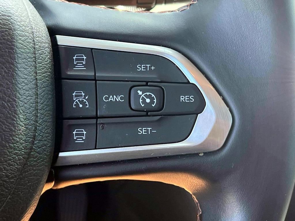 Certified 2022 Jeep Compass Limited image 21