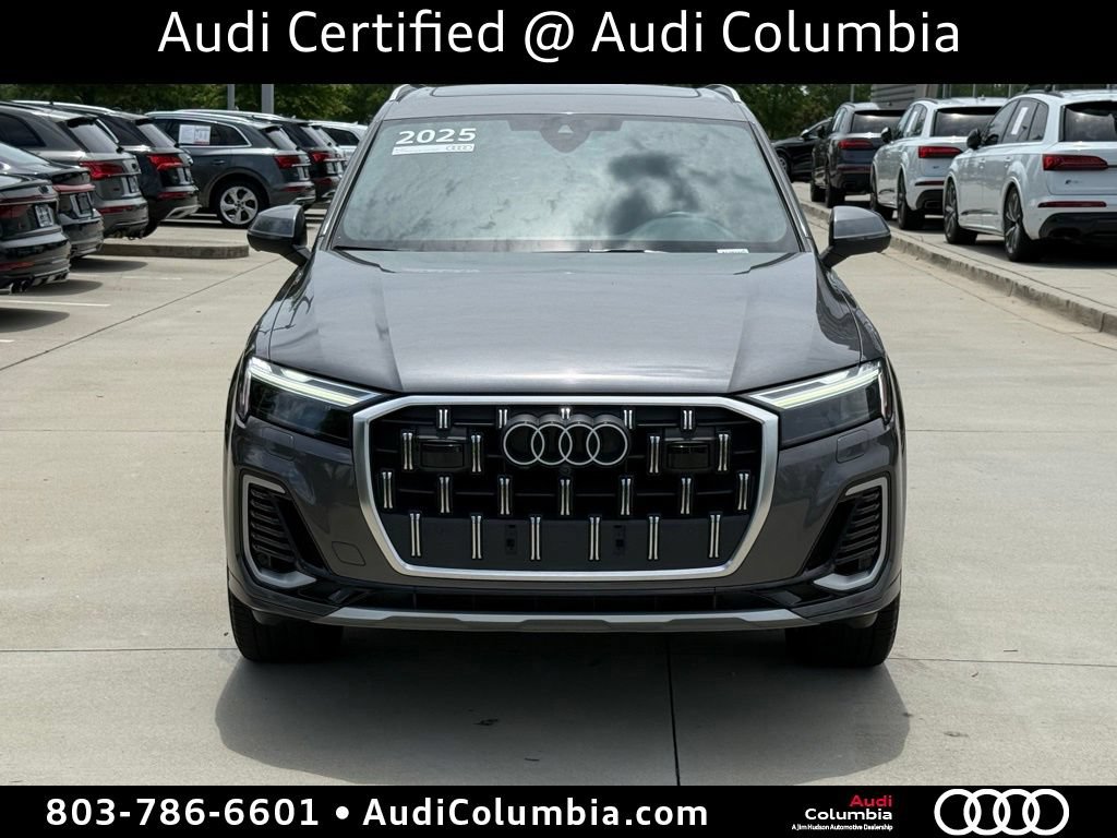 Certified 2025 Audi Q7 2.0T Premium Plus w/ Premium Plus Package AWD/4WD image 8