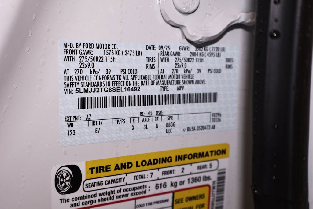 Used 2025 Lincoln Navigator Black Label image 55