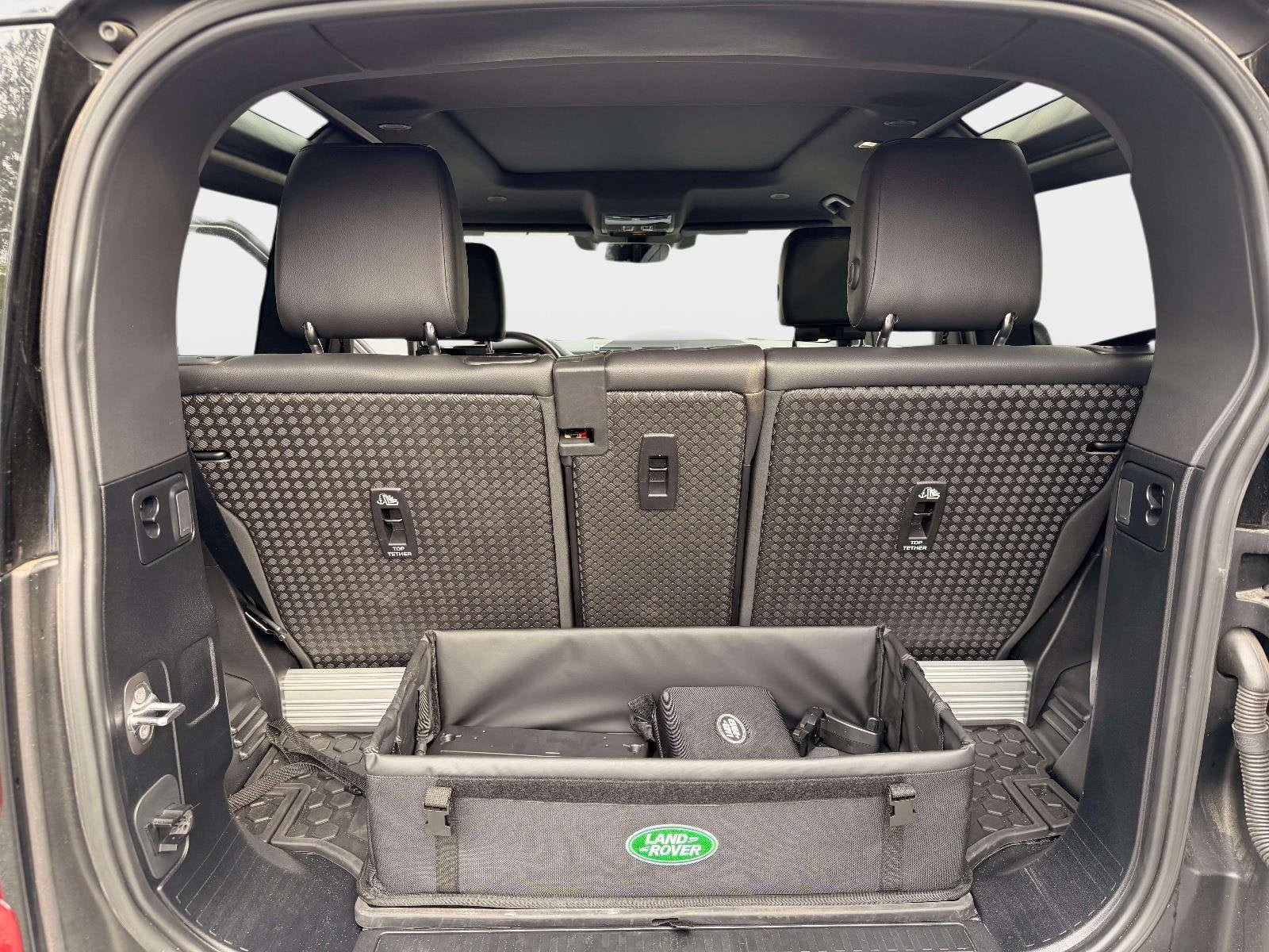Used 2024 Land Rover Defender 90 S AWD/4WD image 15
