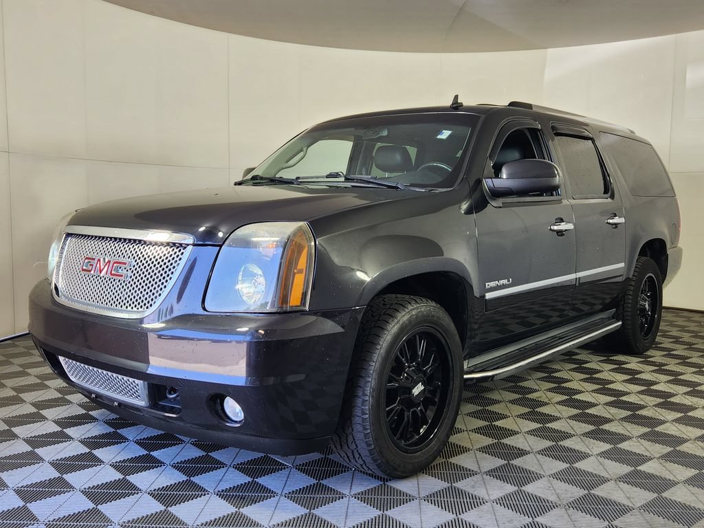 Used 2012 GMC Yukon XL Denali AWD/4WD video 3
