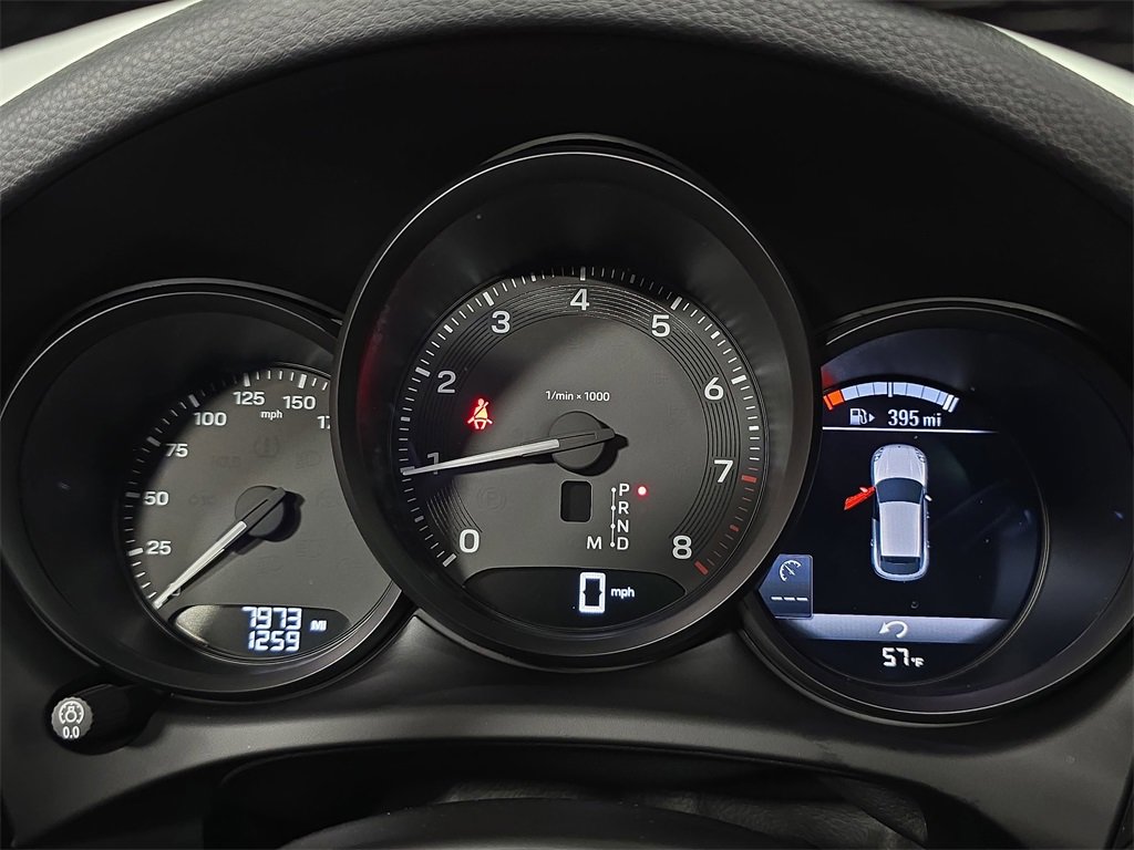 Used 2025 Porsche Macan image 15