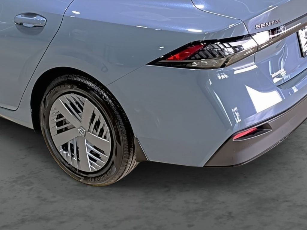 New 2026 Nissan Sentra SV FWD image 9