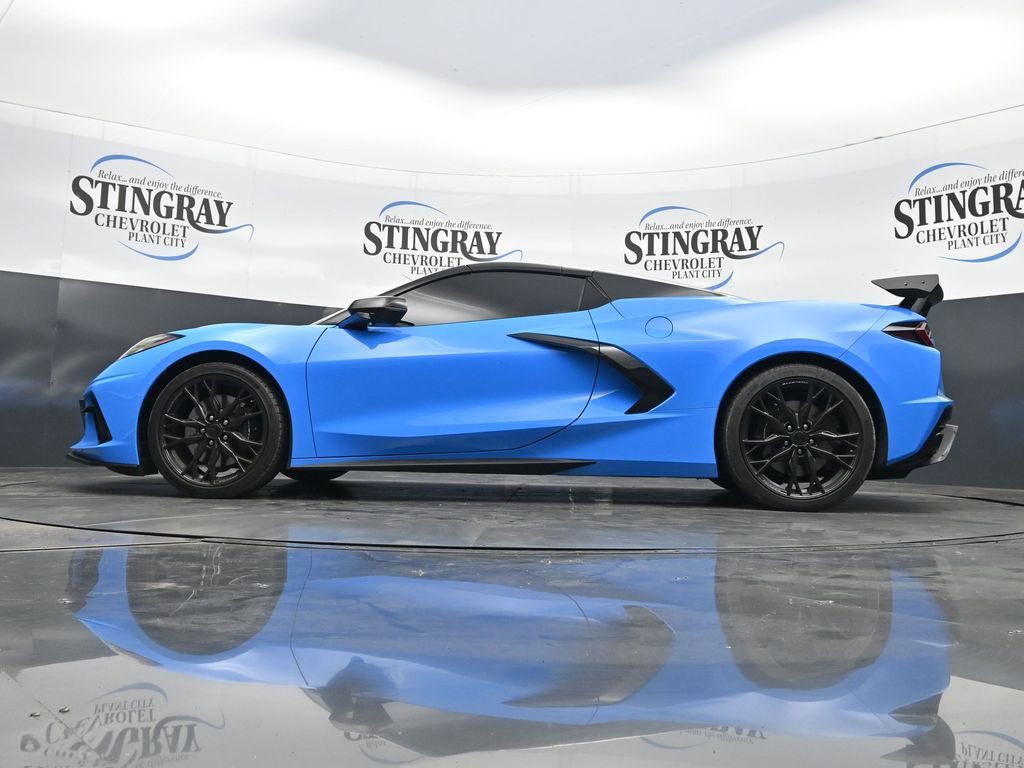 Used 2023 Chevrolet Corvette Stingray Premium Conv w/ Z51 Performance Package RWD image 29