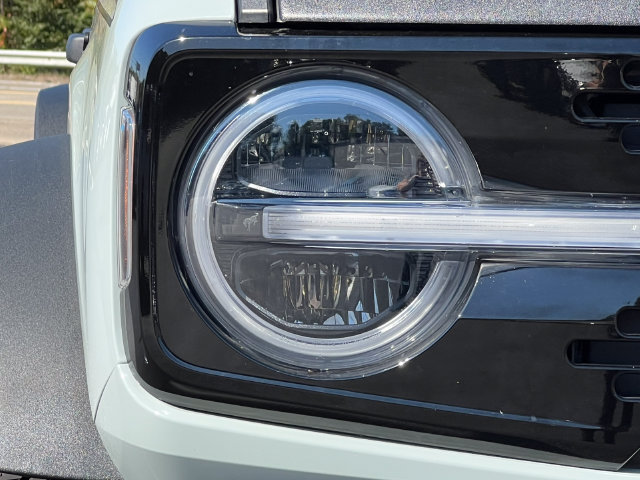 Used 2023 Ford Bronco Wildtrak AWD/4WD image 59