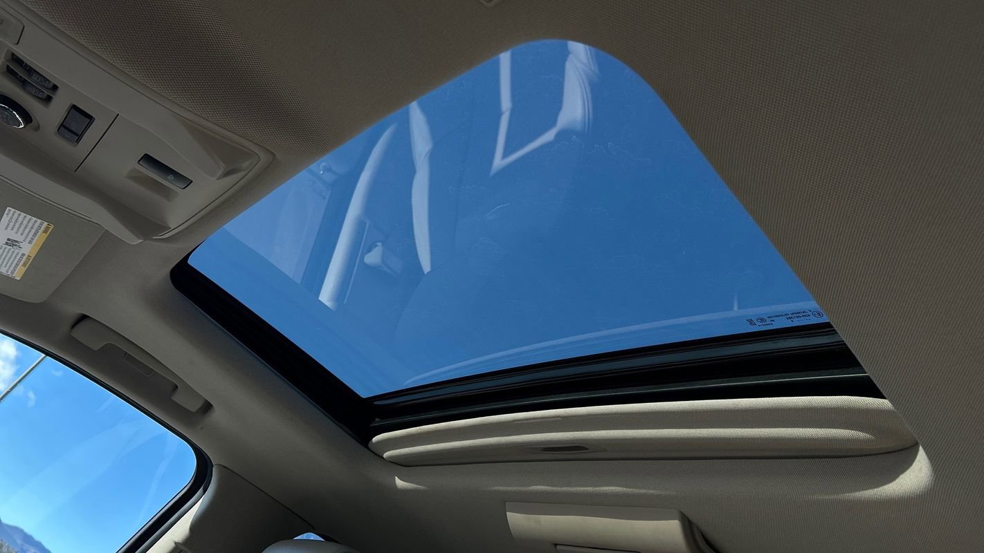 Used 2019 Cadillac Escalade ESV Luxury image 26