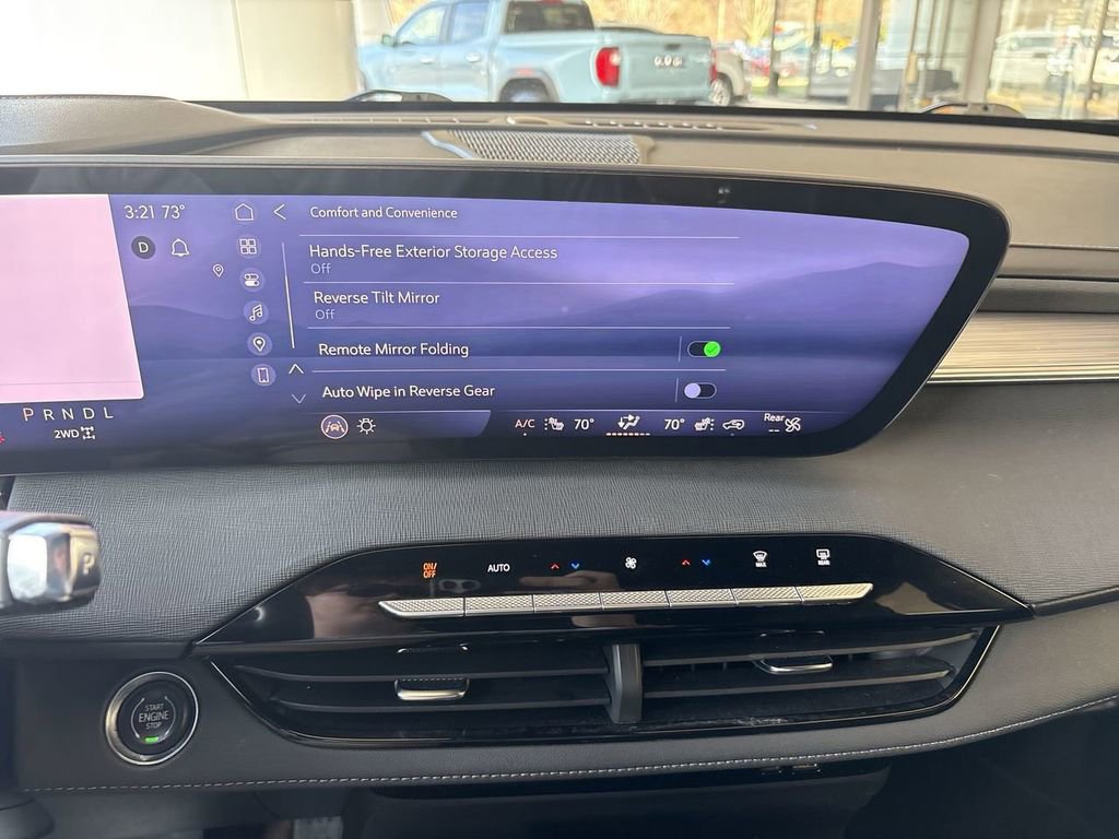 Certified 2025 Buick Enclave Preferred image 13