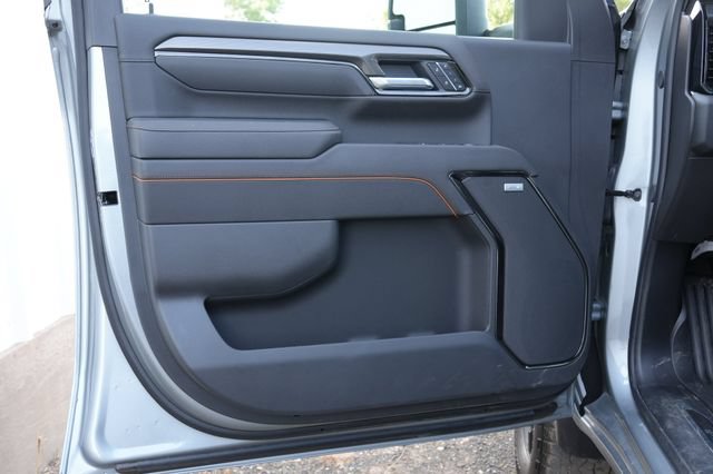 Used 2026 GMC Sierra 2500 AT4 AWD/4WD image 12