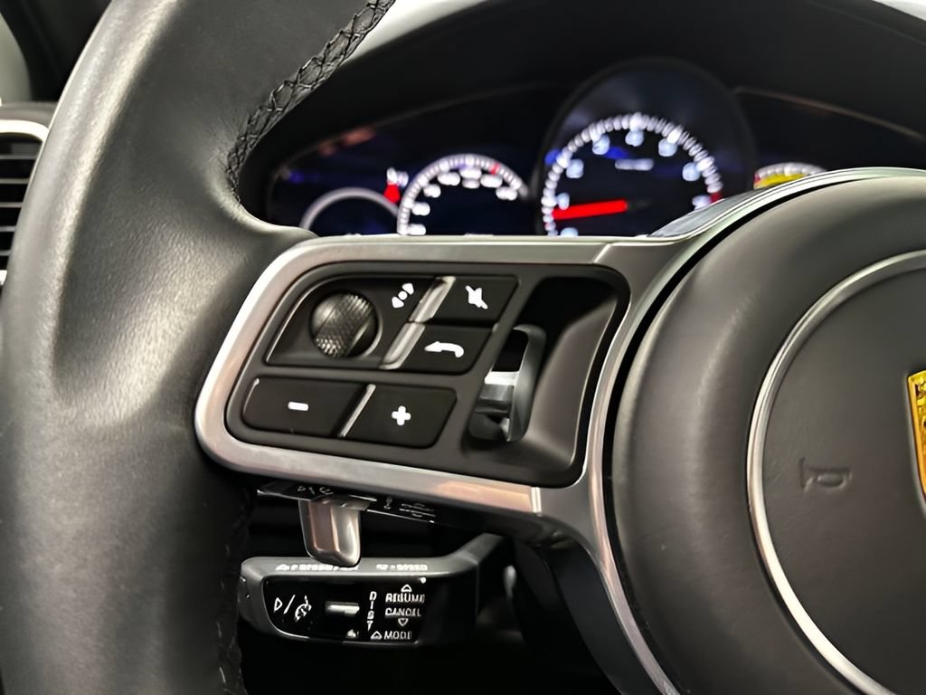 Certified 2023 Porsche Cayenne Platinum Edition AWD/4WD image 18