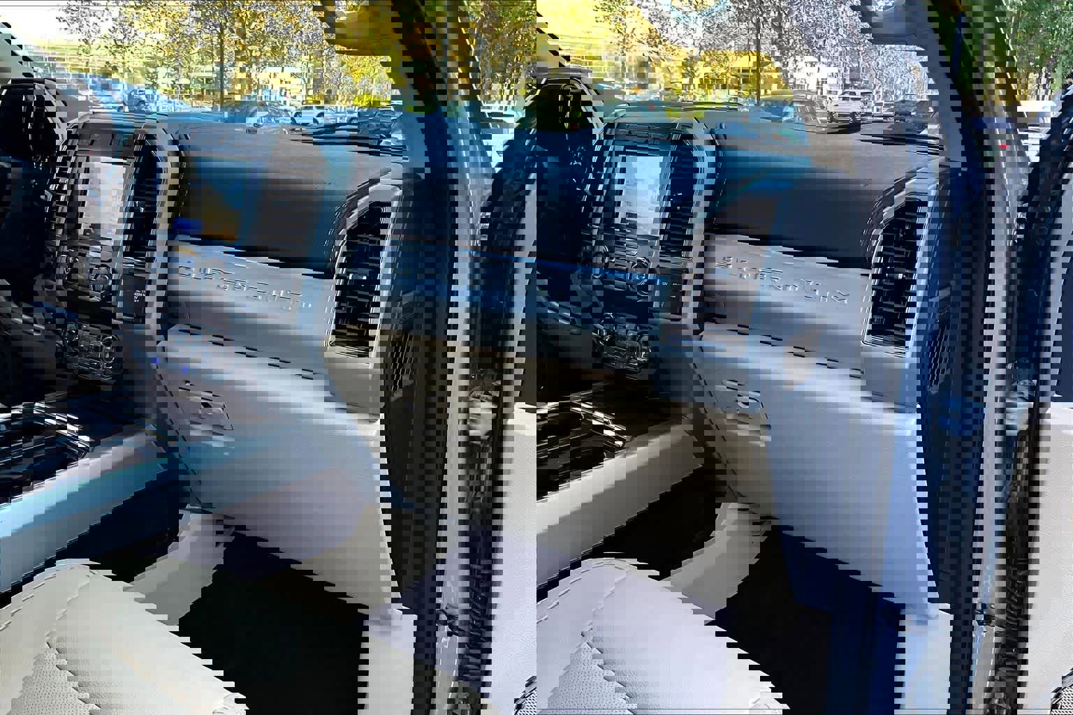 Used 2021 Ford F250 Lariat w/ Lariat Ultimate Package image 18