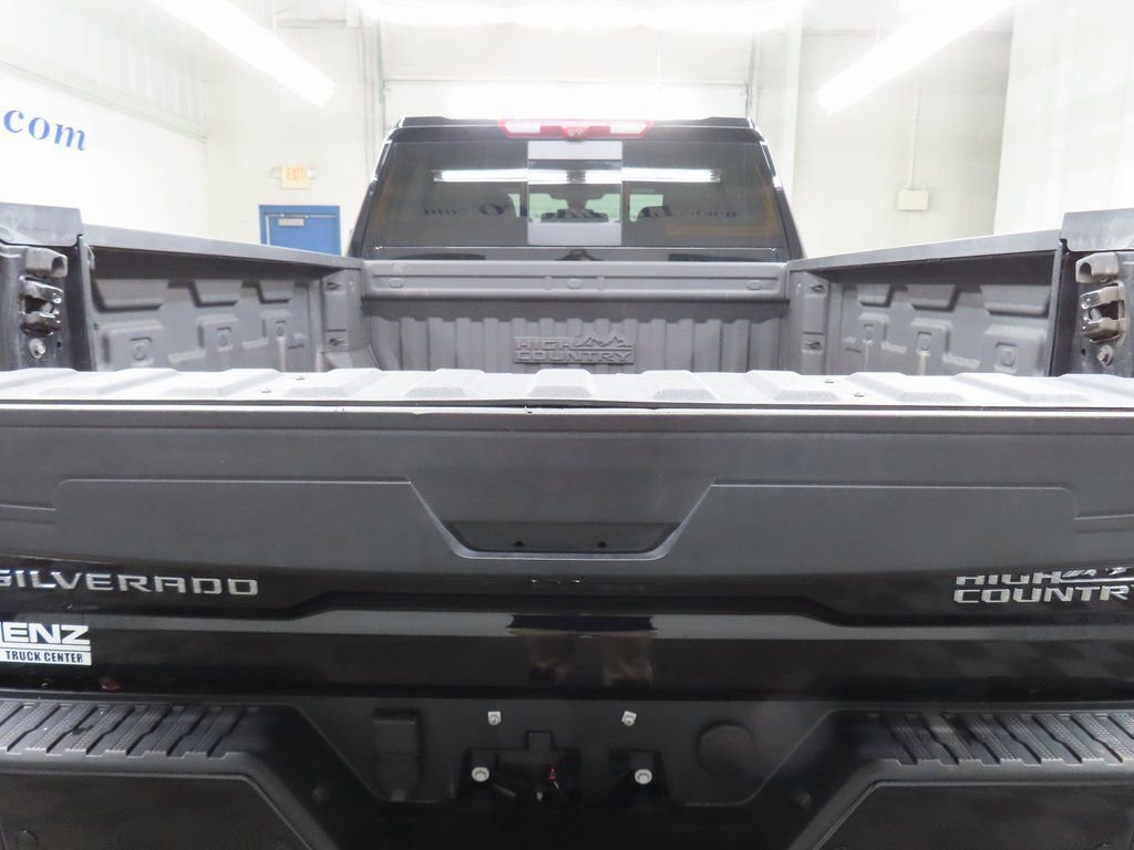 Used 2023 Chevrolet Silverado 3500 High Country w/ Z71 Off-Road Package image 42