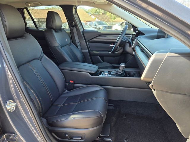 Used 2025 MAZDA CX-50 AWD 2.5 Hybrid w/ Premium Pkg image 29