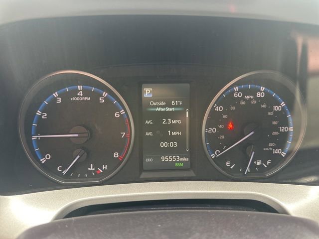 Used 2018 Toyota RAV4 XLE w/ Plus Extra Value Package AWD/4WD image 15