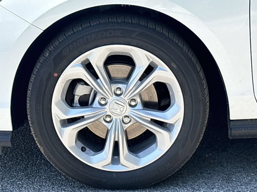 New 2026 Honda Accord LX image 18