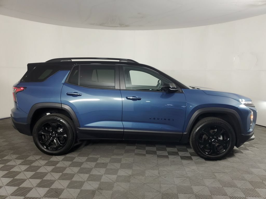 Used 2026 Chevrolet Equinox LT w/ Midnight Edition FWD image 3