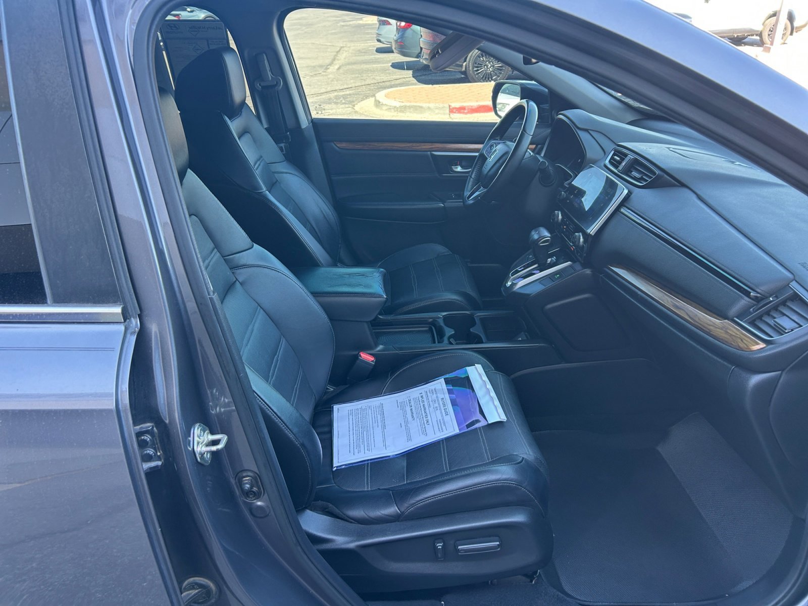 Used 2018 Honda CR-V Touring image 31